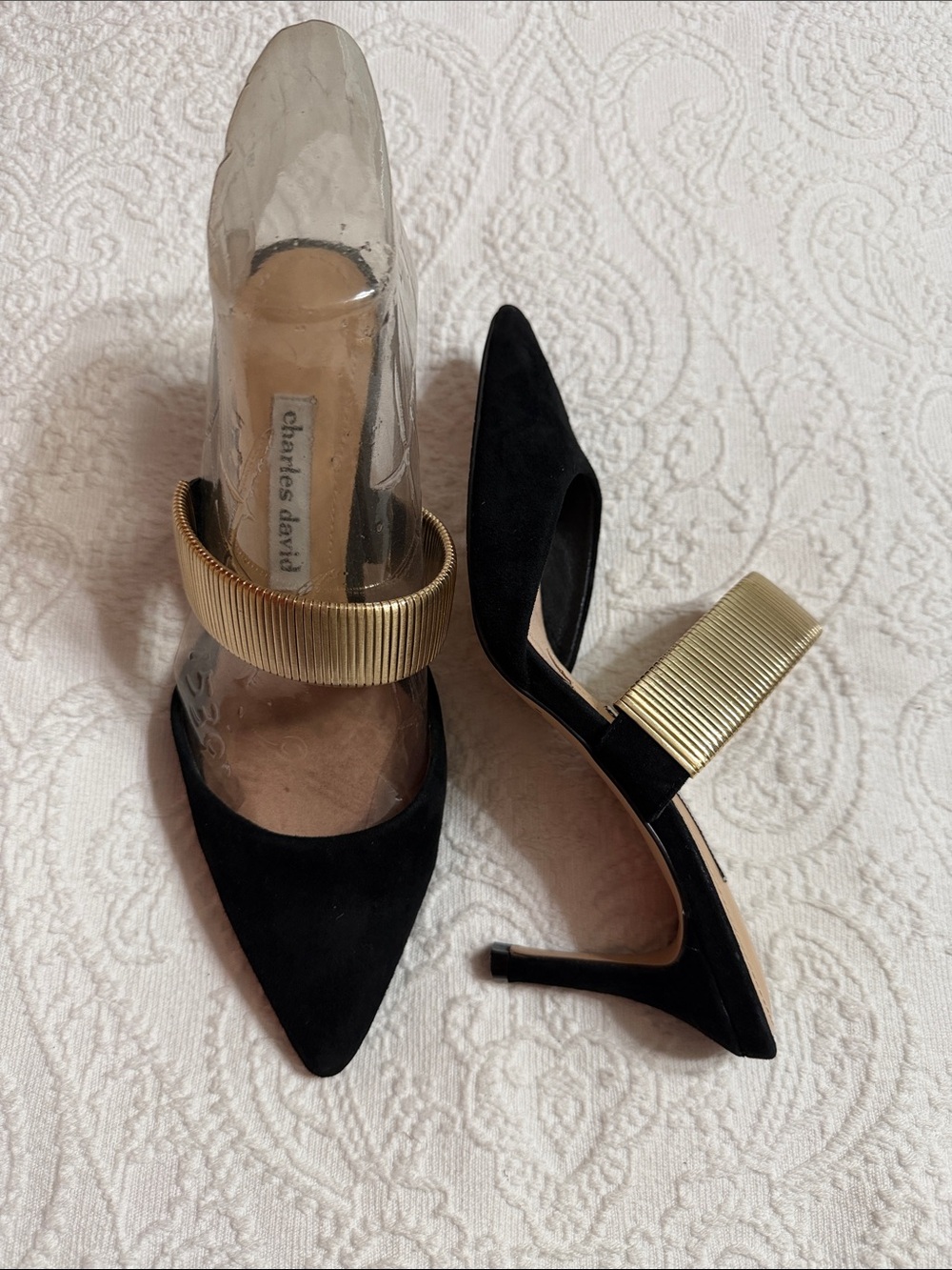 Charles David Black Pointed Toe Mule Heels Size 7 with Gold Strap